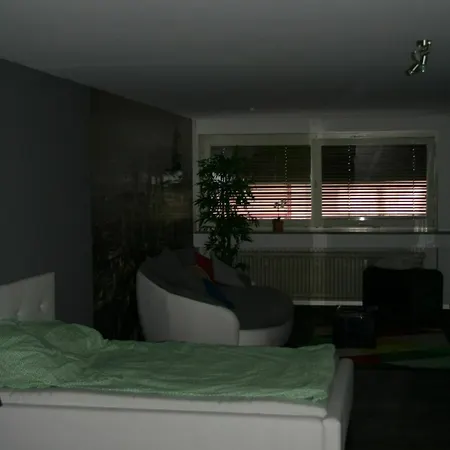 Daire Central Apartment Nuernberg *