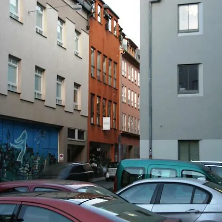 Daire Central Apartment Nuernberg *