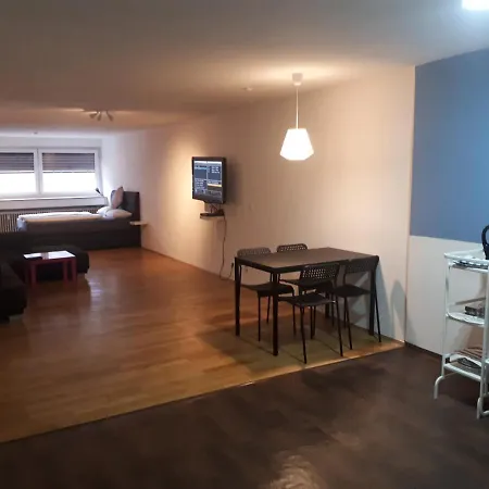 Central Apartment Nuernberg ニュルンベルク